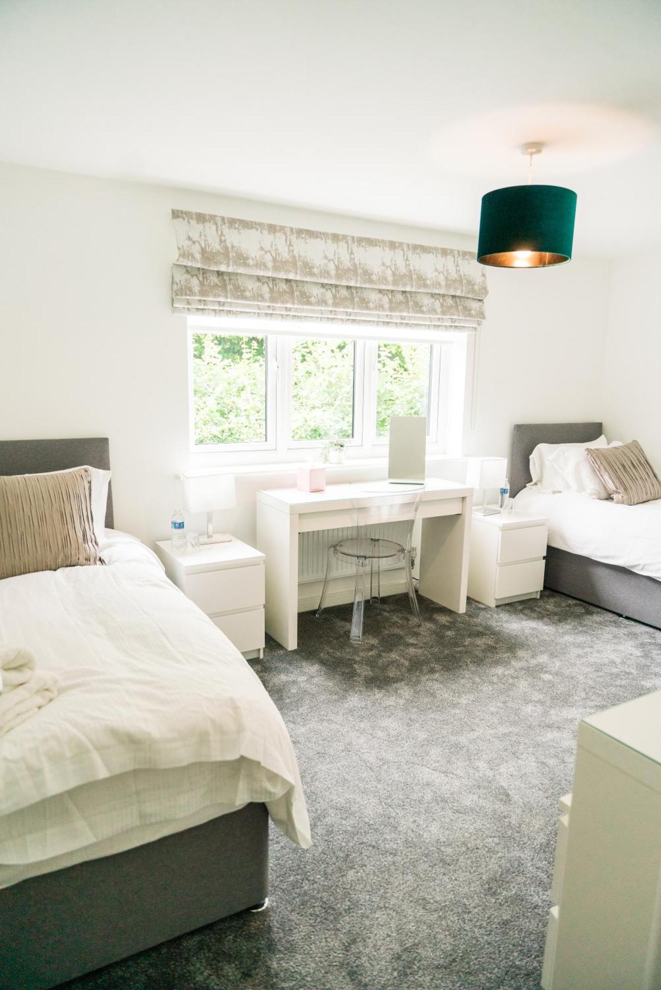 Pencoed House Estate Pensionat Cardiff Eksteriør billede